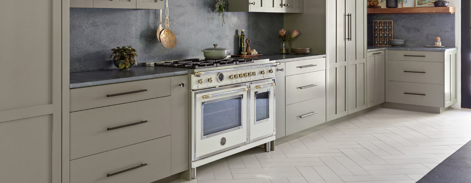 Le Kitchen Trend Report 2023 de Bertazzoni présenté dans Forbes! - Bertazzoni