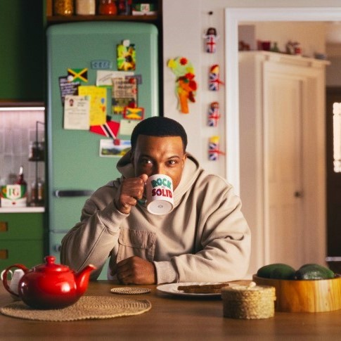 Bertazzoni est au centre de la campagne marketing de PG Tips.